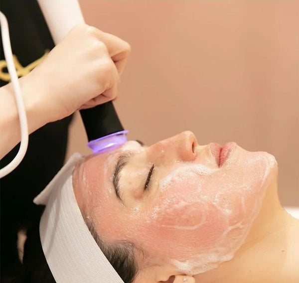 OxyGeneo Facial — Brightening